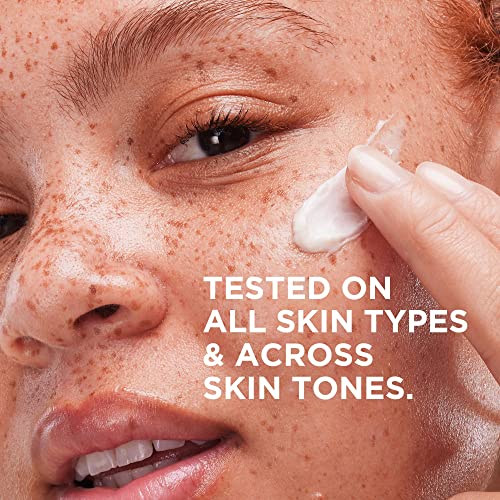 IT Cosmetics Confidence in a Cream Anti Aging Face Moisturizer - Improved Formula - Reverses 10 Signs of Aging Skin in 2 Weeks, 48HR Hydration with Hyaluronic Acid, Niacinamide + Peptides - 2 fl oz